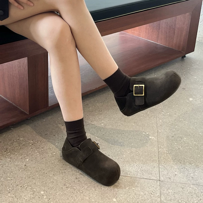 复古风皮带扣磨砂皮加绒勃肯鞋