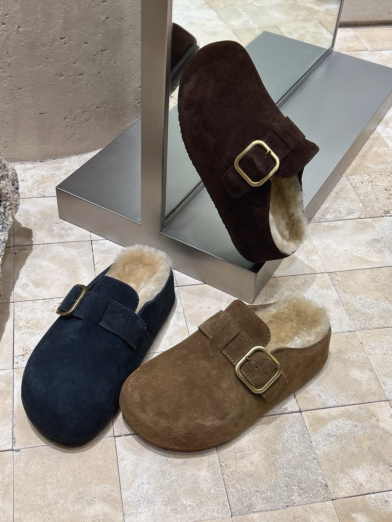 复古风磨砂皮平底包头拖