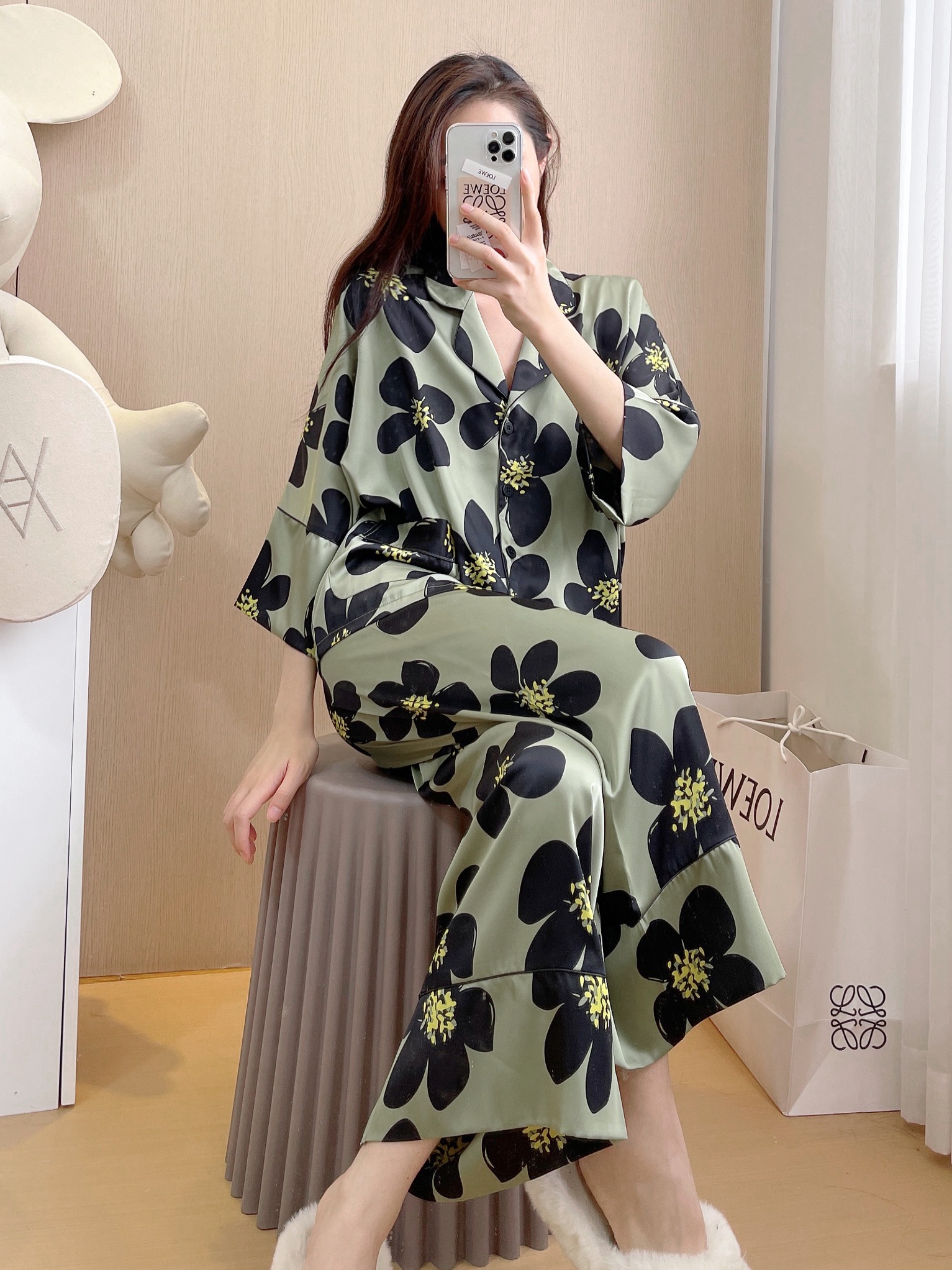 女士真丝长袖绿色印花睡衣