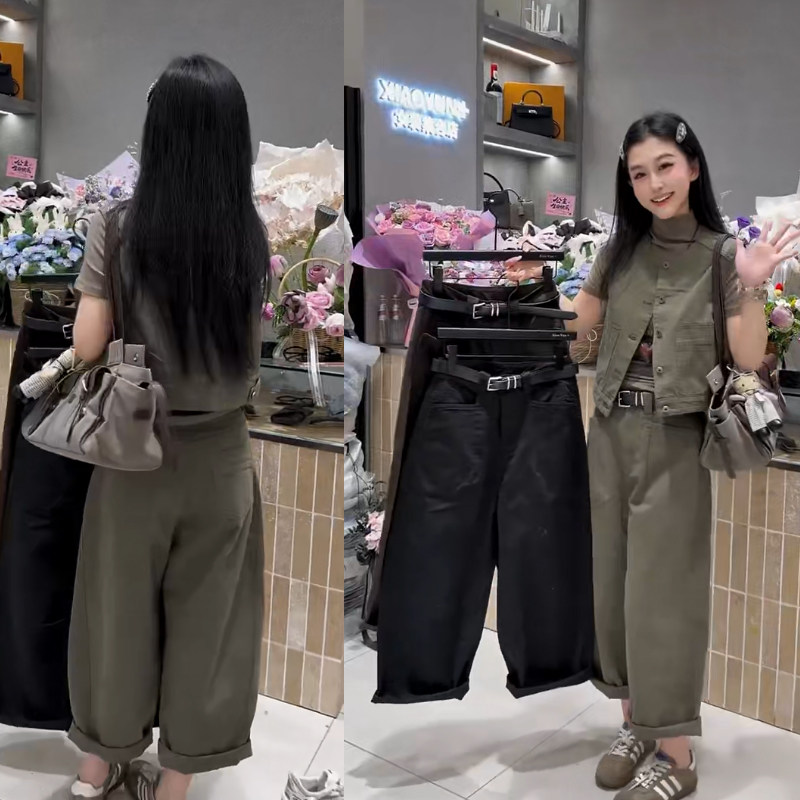 秋季女显瘦军绿马甲阔腿裤套装