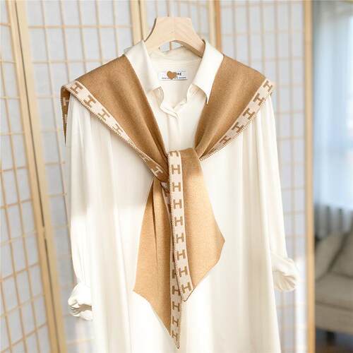 四季纯色韩版女时尚披肩高性价比