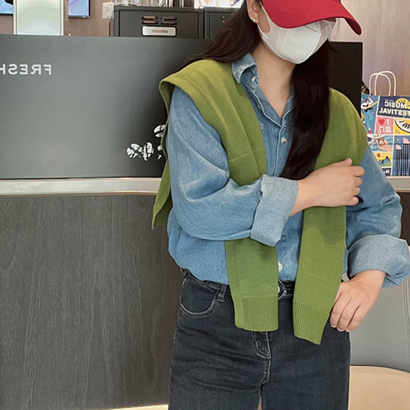 春夏针织披肩外搭女2026新款办公室空调房高级感厚款绿色小坎肩