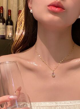 高级感锆石水滴吊坠项链女网个性