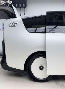 理想MEGA16侧窗贴纸保时捷F1勒克莱尔勒芒宝马汽车拉花奔驰法拉利