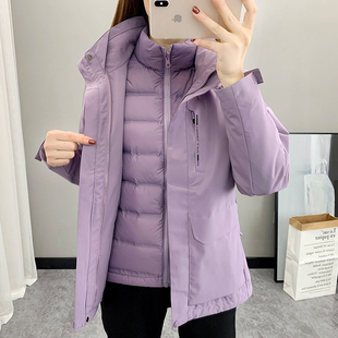 冲锋衣男女2025秋冬妈妈新款三合一可拆卸羽绒内胆防水户外登山服