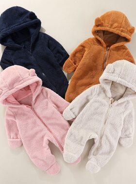 婴儿小熊珊瑚绒包脚连体爬服