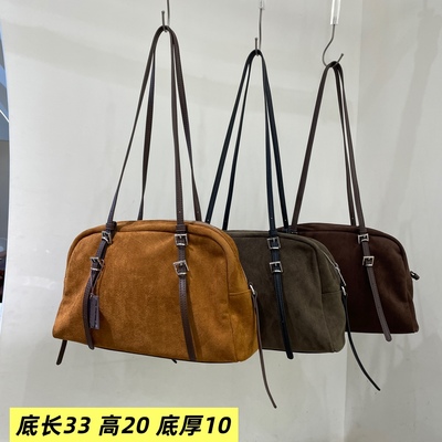 莱曼多斯质感腋下包保龄球女包2025新款撞色洋气8838轻奢软斜挎包