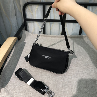 牛津布链条黑色麻将小方包女2025新款 斜跨潮流字母百搭潮