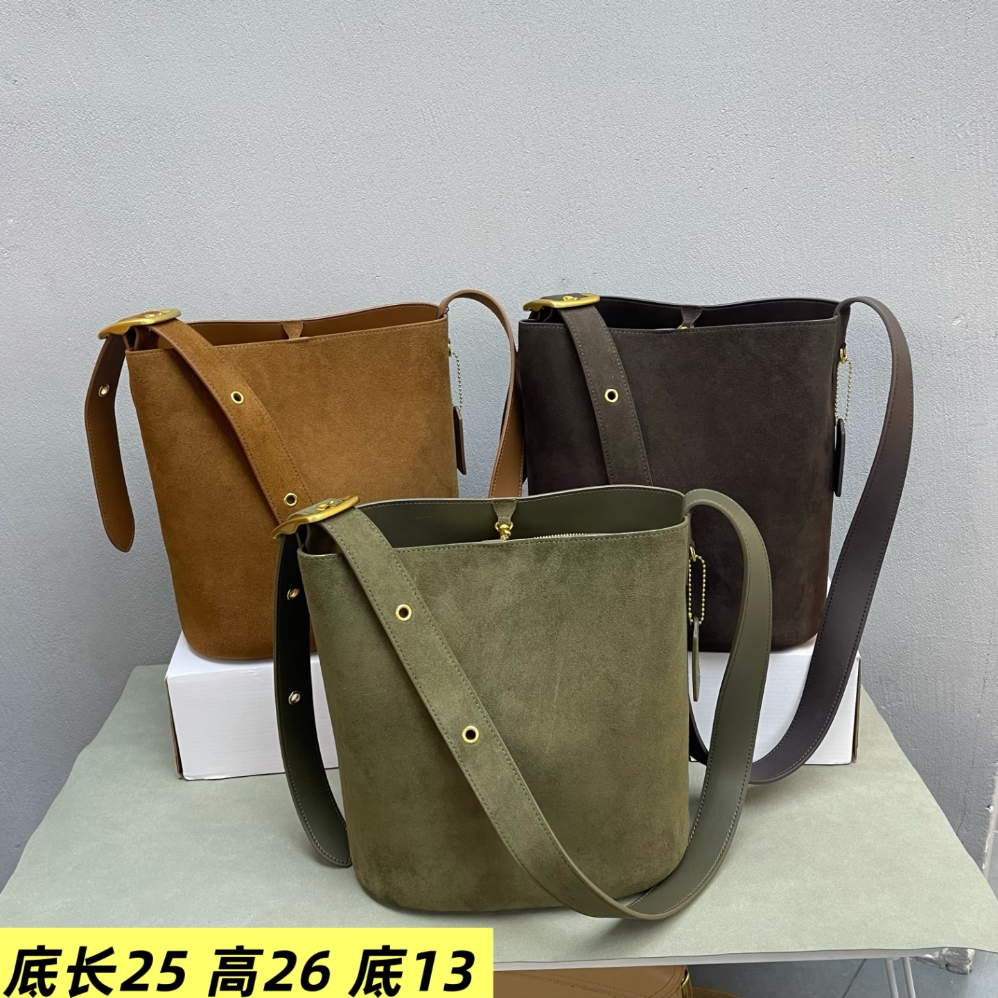 欧货牛皮女包2026新款高品质磨砂皮水桶洋气纯色韩版单肩斜挎包