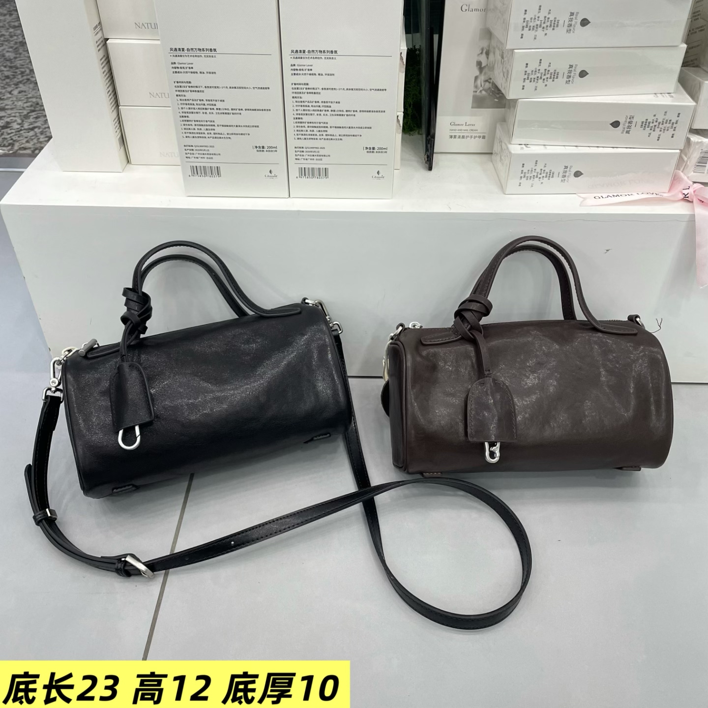 植鞣圆桶手提牛皮女包2026新款高品质洋气纯色韩版单肩斜挎包潮