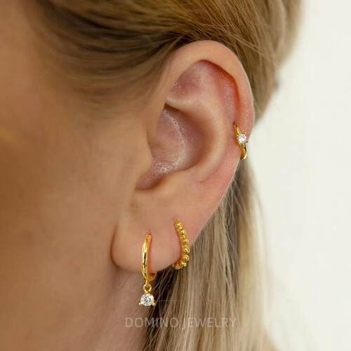 贴耳锆石钻耳扣通体纯银通勤百搭
