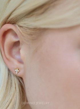 镶钻十字耳钉S925纯银女防敏养耳洞时尚洋气个性简约高级感耳饰品