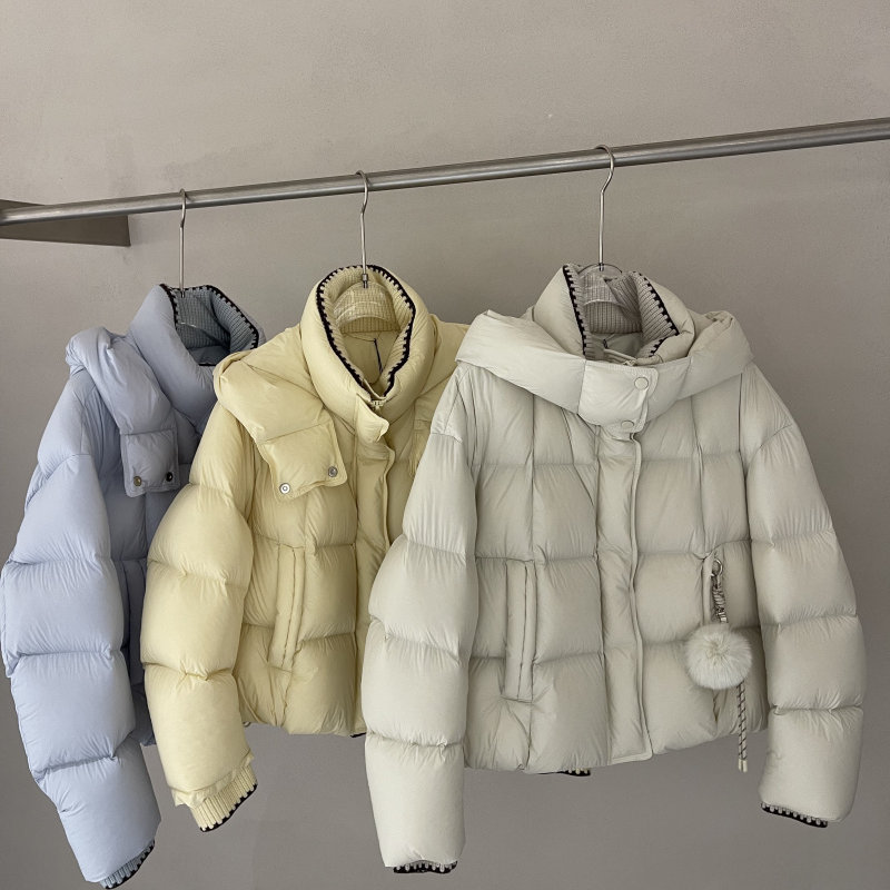 短款连帽可拆白鸭绒外套羽绒服女