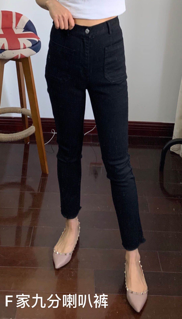 2021春夏季新款 F家黑色大口袋微喇九分直筒毛边高弹力显瘦牛仔裤