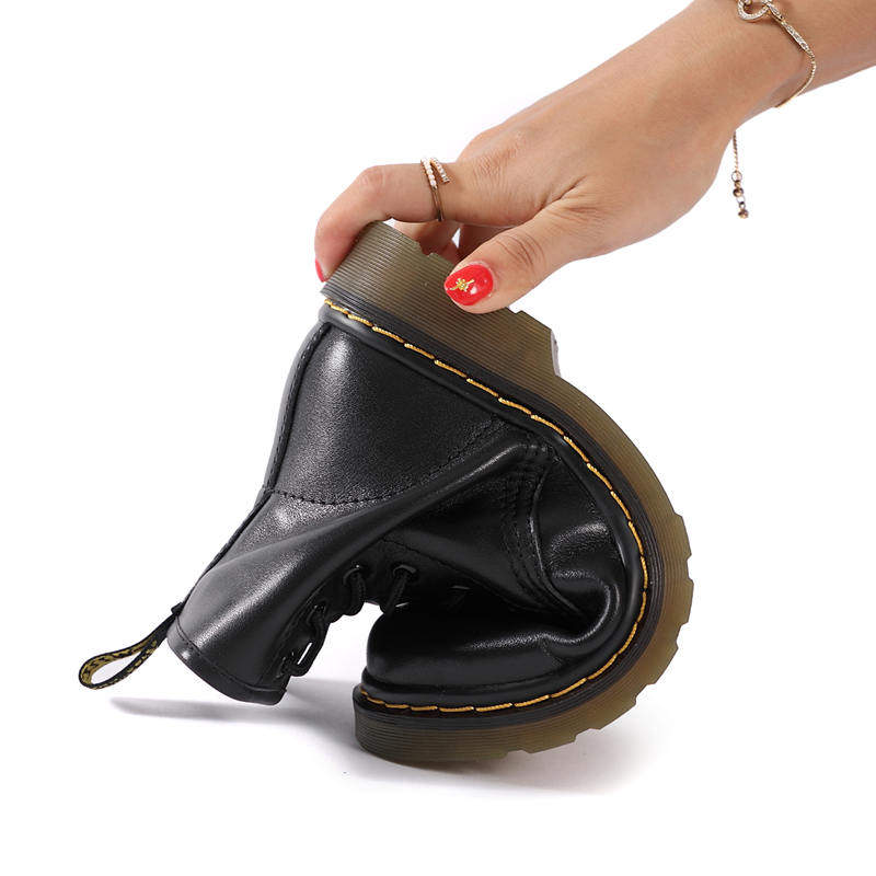 马丁靴女款2025新款夏季薄款厚底英伦风黑色单靴真皮靴子女短靴