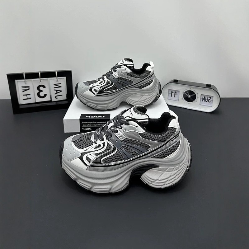 7CM增高厚底老爹鞋女2026秋冬加绒潮流时尚网红百搭休闲运动鞋子