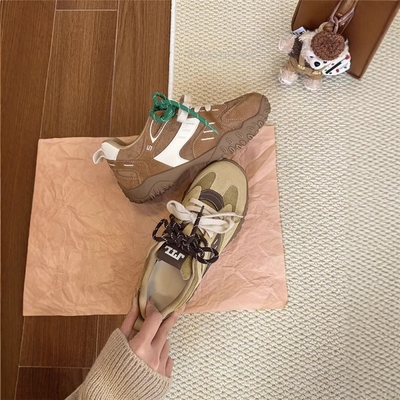 真皮复古内增高阿甘德训鞋女