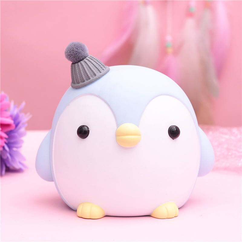 搪胶卡通企鹅存钱罐可爱动物存钱筒可取攒钱罐六一儿童礼物2025