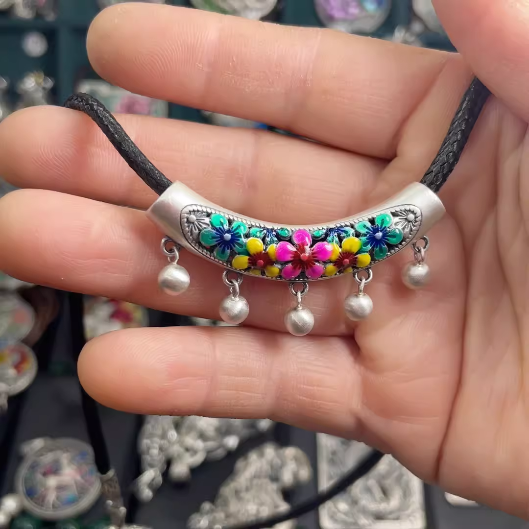 纯银弯管久一吊坠珐琅彩