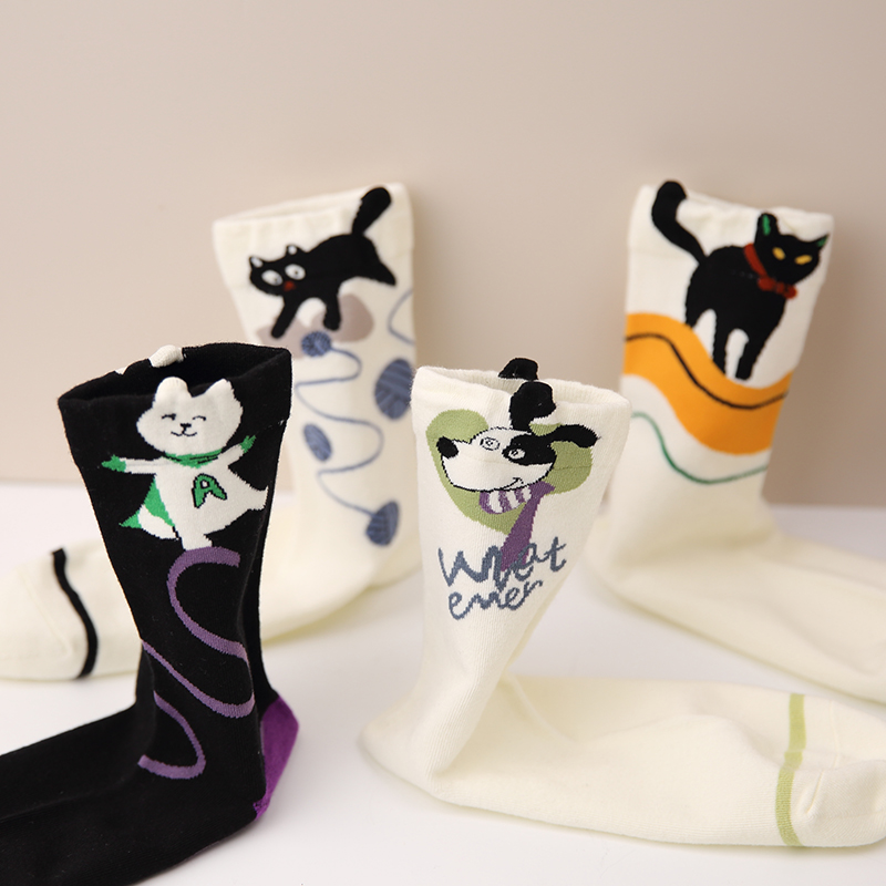2025网红爆款袜子春夏季薄款原创设计卡通可爱纯棉中筒袜配小皮鞋