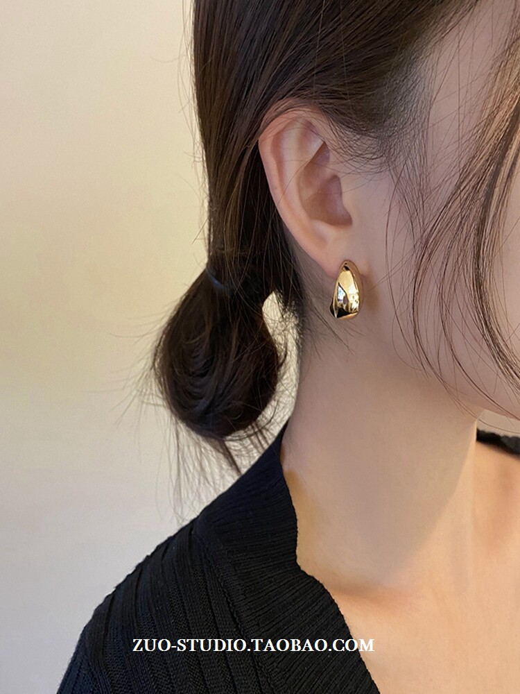欧美金属小豆子耳钉ins潮复古气质港风耳环女网红简约冷淡风耳饰