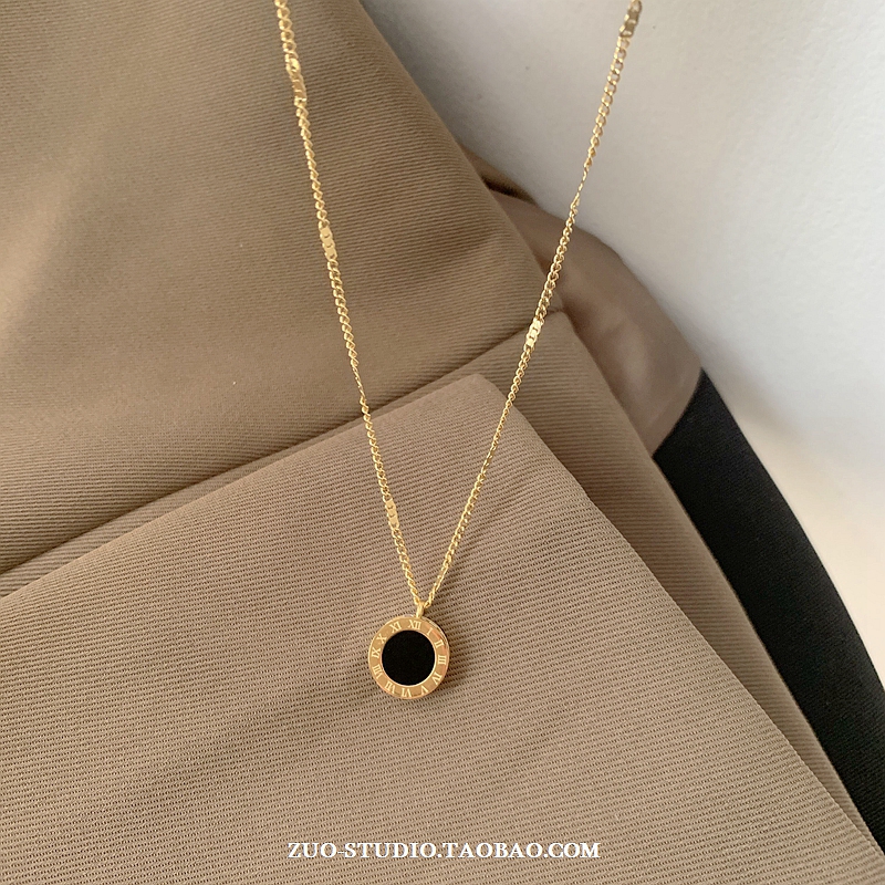 女金色罗马圆环贝壳项链