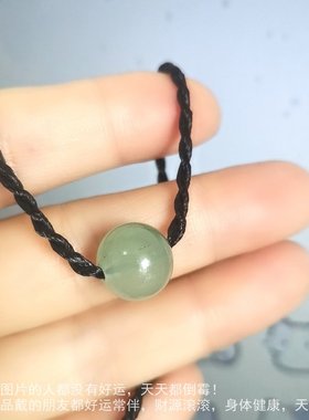 新款时尚简约招财路路通吊坠高级感淡绿色百搭减龄贵族款项链