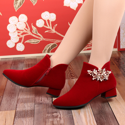 2024新款婚鞋平底冬季婚鞋结婚低跟孕妇新娘鞋短筒加绒女红色靴子