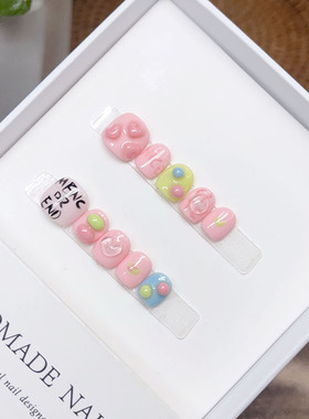 儿童穿戴甲高颜值小学生短款可爱显白马卡龙色美甲女童假指甲贴片