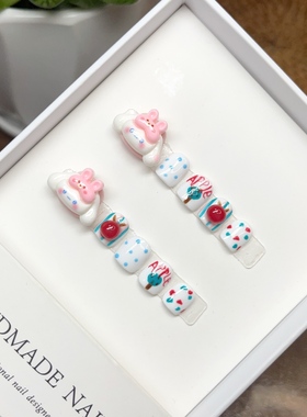 穿戴甲2025新款高级感儿童短款可爱玉桂狗美甲贴片学生显白假指甲