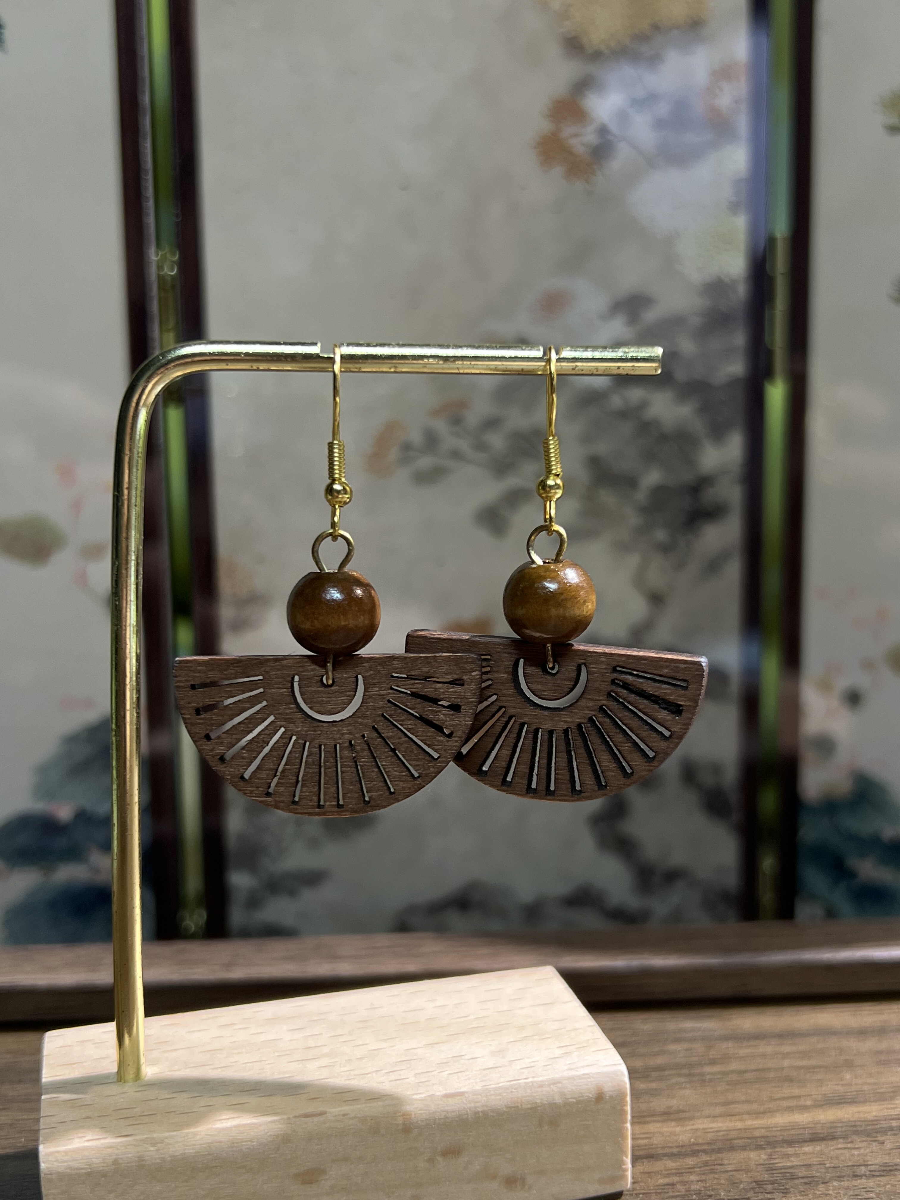 国风木质扇形耳环女小众设计感高级耳钉复古新中式个性简约耳饰品,饰品/流行首饰/时尚饰品新,耳夹,淘宝优惠券,粉丝福利购,淘宝优惠卷