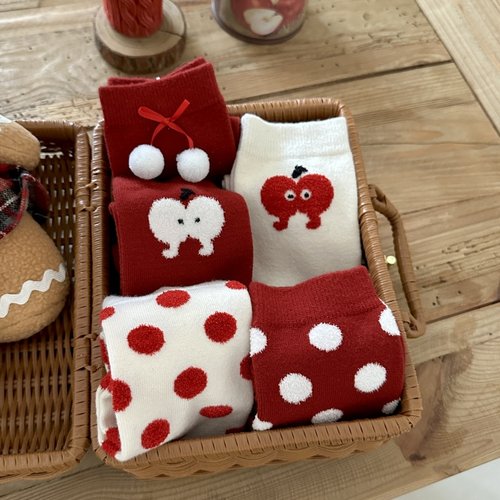 新年红袜女士兔绒圆点中筒袜