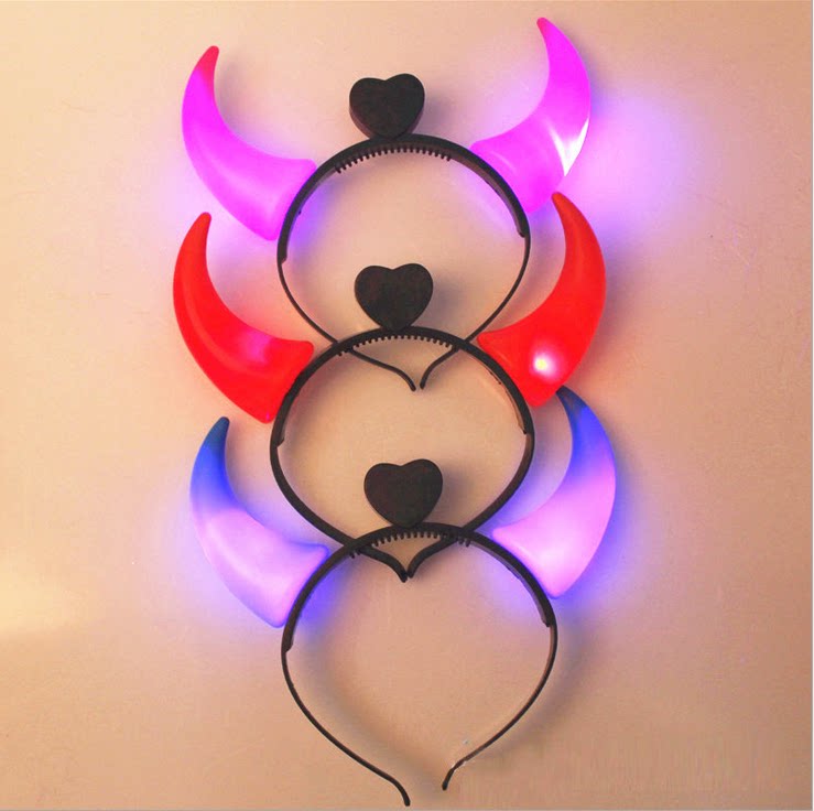 크리 에이 티브 선물 LED 라이트 업 경적 머리띠 뿔 어린이 장난감 도매 야시장 마구간 공급 핫 세일