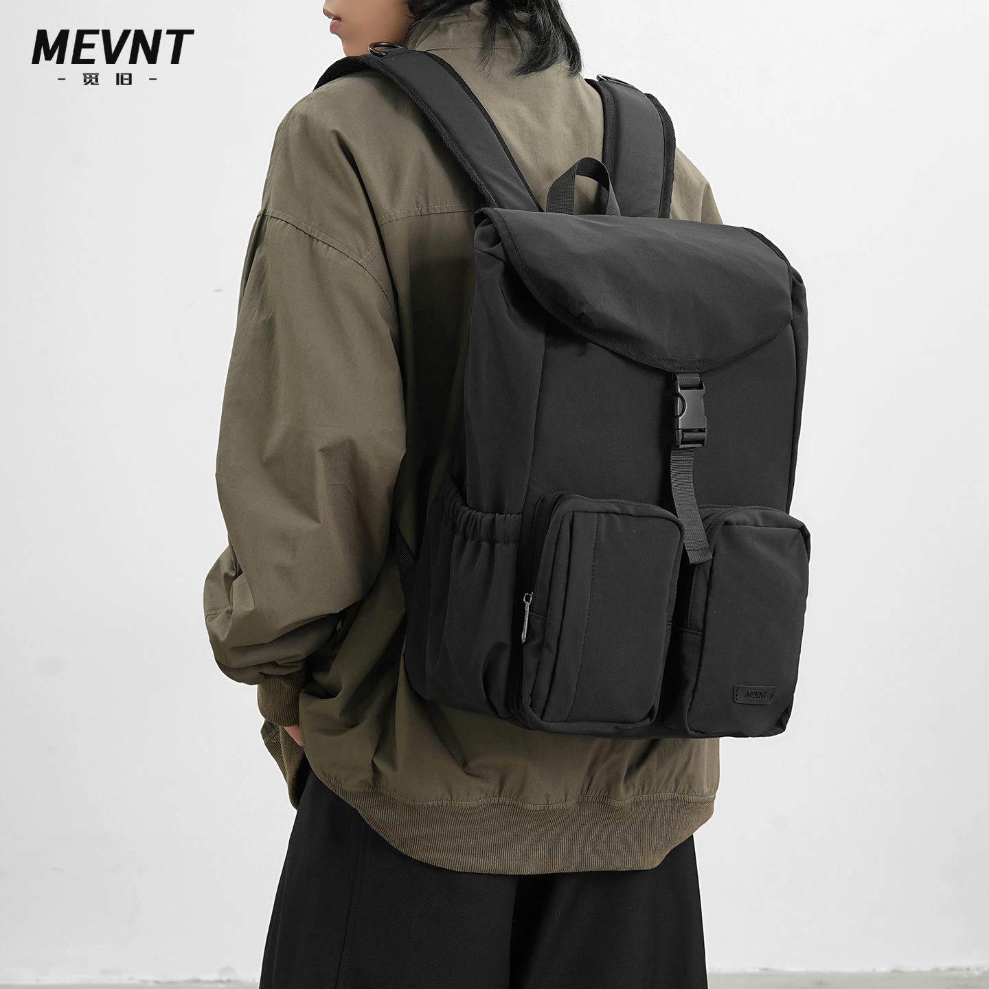 觅旧简约尼龙双肩包男电脑背包