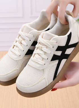 春秋老北京布鞋女新款软底百搭德训鞋透气网面妈妈鞋休闲女士单鞋