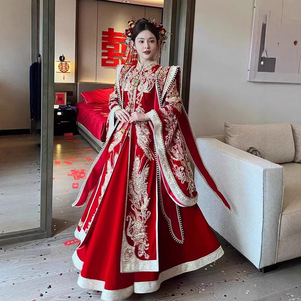 复古宫庭盛凤冠霞帔秀禾女结婚礼服中式新娘嫁衣龙凤褂长袍