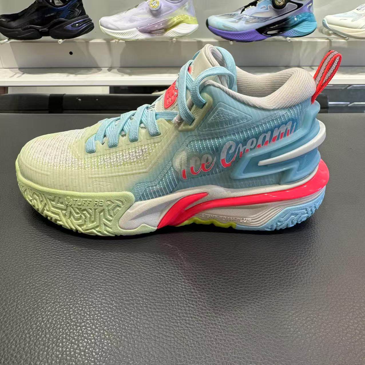 李宁篮球鞋透气防滑大童男