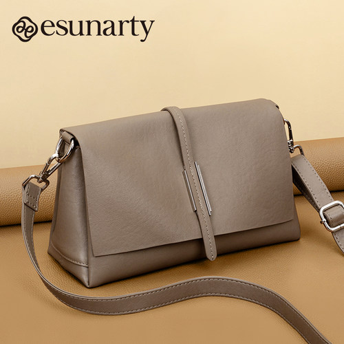 斜跨包包女士2026新款送妈妈礼物