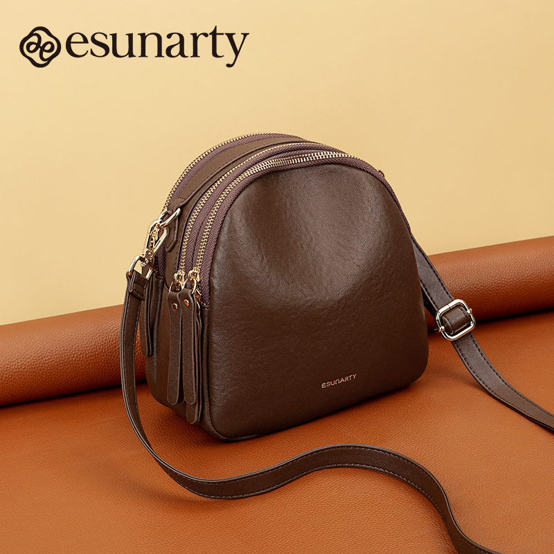 真皮女式斜挎包2025新款复古秋冬季手提包软牛皮小挎包女士贝壳包