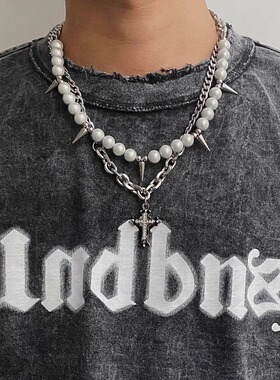 嘻哈珍珠锥子钛钢项链潮男女锁骨链痞帅轻奢十字架个性百搭配饰