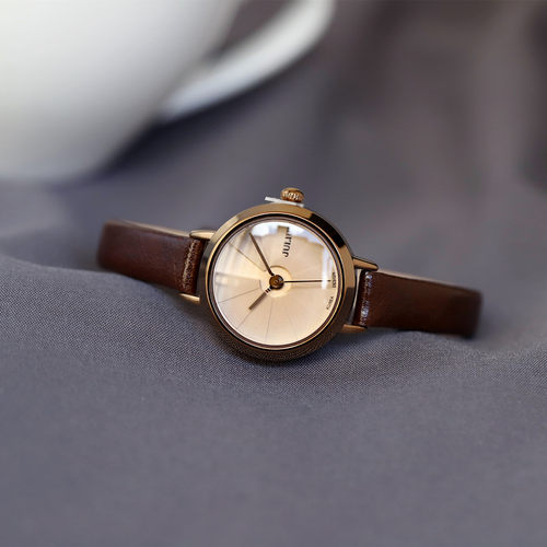 新款聚利时正品细带气质小表盘