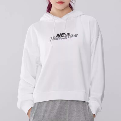 Adidas/阿迪达斯女子运动卫衣