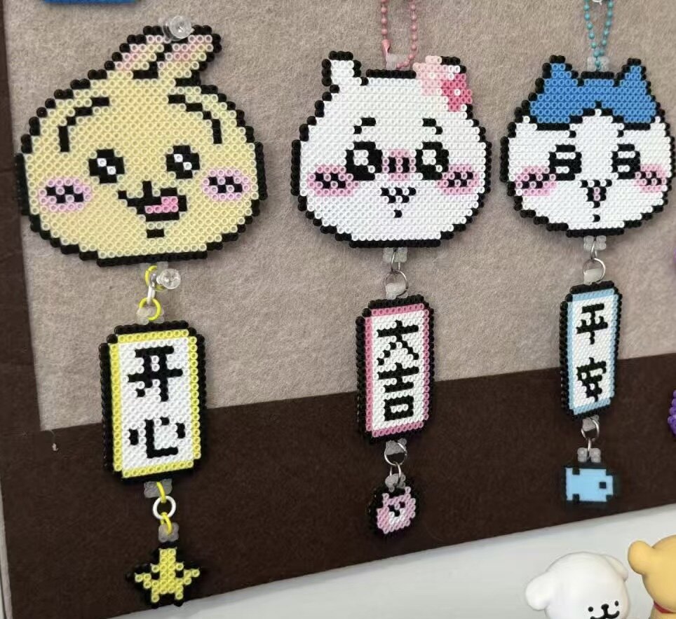拼豆成品乌萨奇小八吉伊可爱卡通车挂挂饰挂件女生情侣钥匙扣礼物