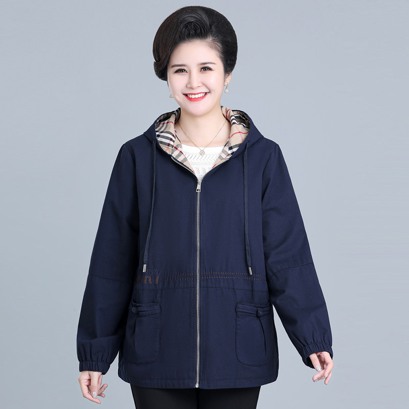 妈妈春装大码外套中老年人休闲女装上衣胖太太奶奶装春秋洋气风衣