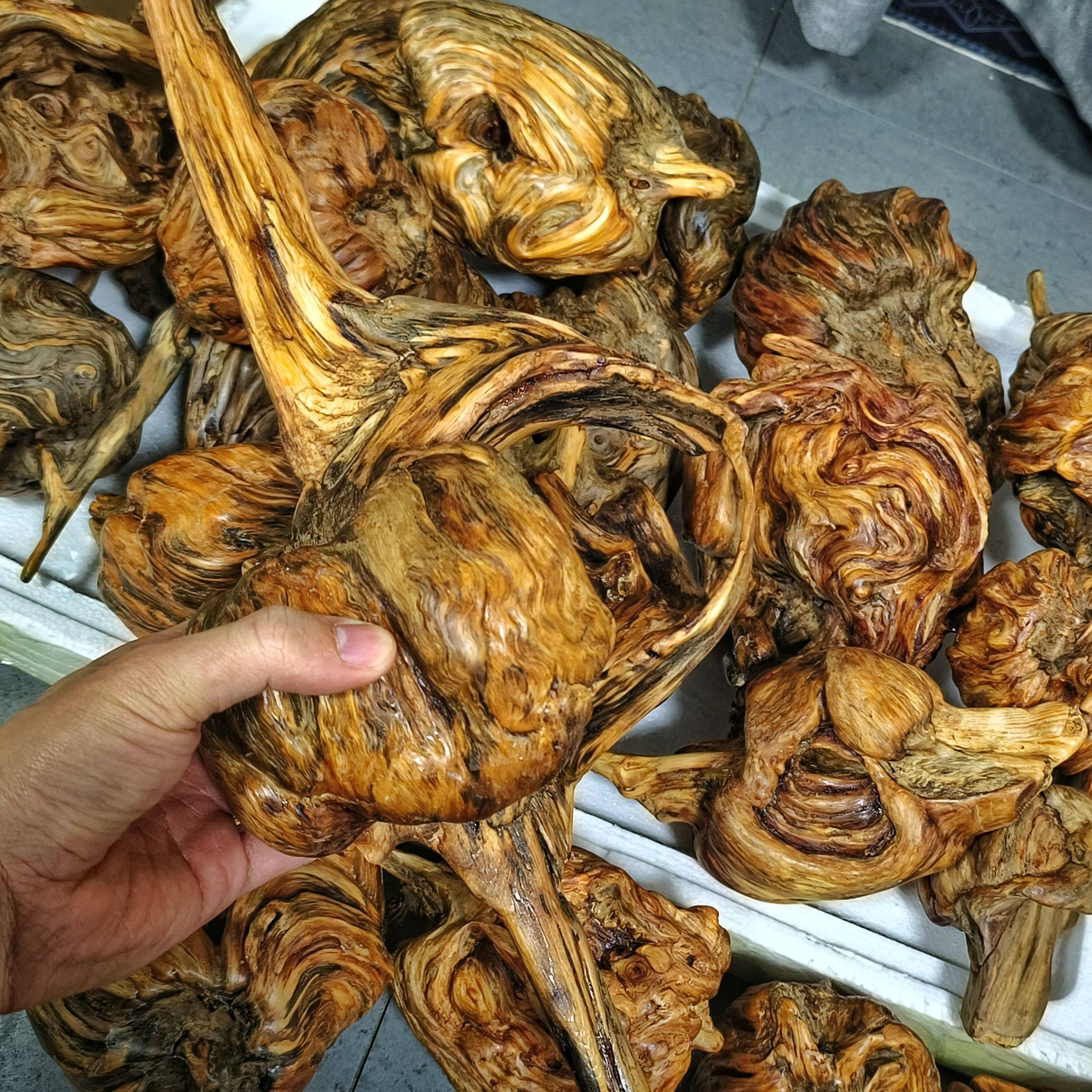 松明子陈化料自带香味土沉香琥珀木客厅茶桌摆件手把件高油性