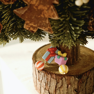 BOMBCACA软软抱冬系列 日常小美好甜甜圣诞节日送礼耳环 迷你礼物