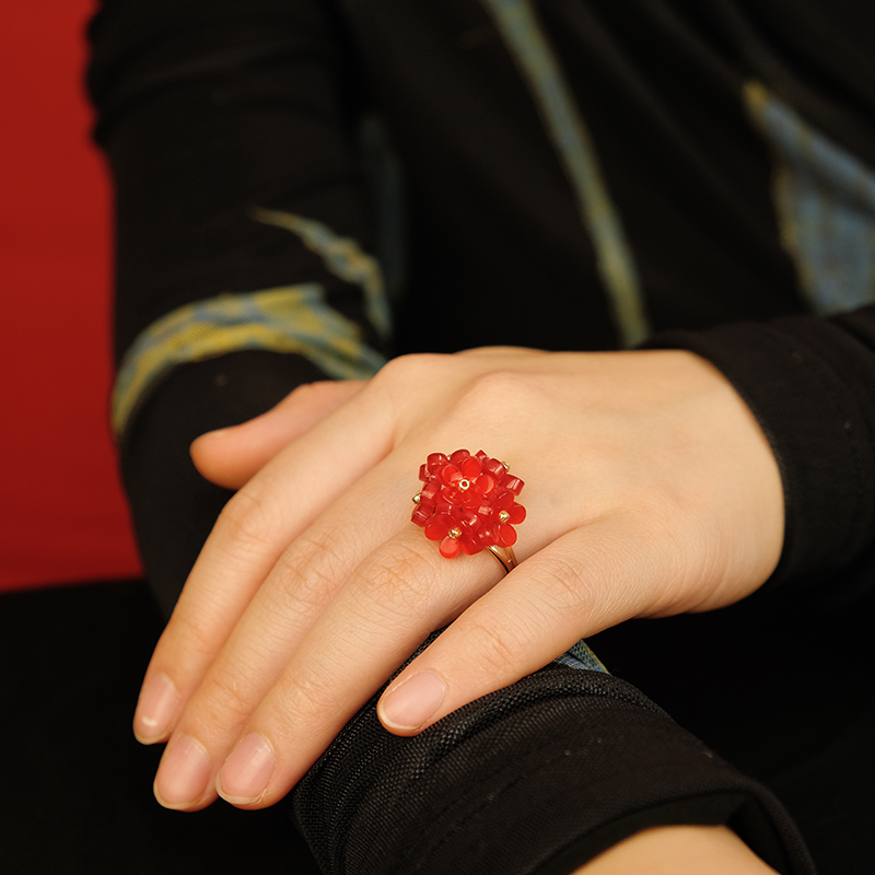 BOMBCACA飞花令系列 惜花 精致串珠花团红色新年原创可调节戒指