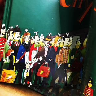 一孕傻三年 亏本出！每个系列耗时一年英国进口纸全彩页插画本子