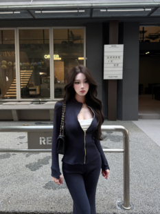 AWMUMU韩系lulu运动休闲套装女秋季修身显瘦上衣微喇叭裤女两件套