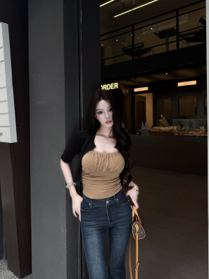 纯欲风辣妹性感吊带背心女